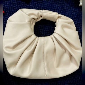 Lera Nena Leather bag (no marks, no scratches)